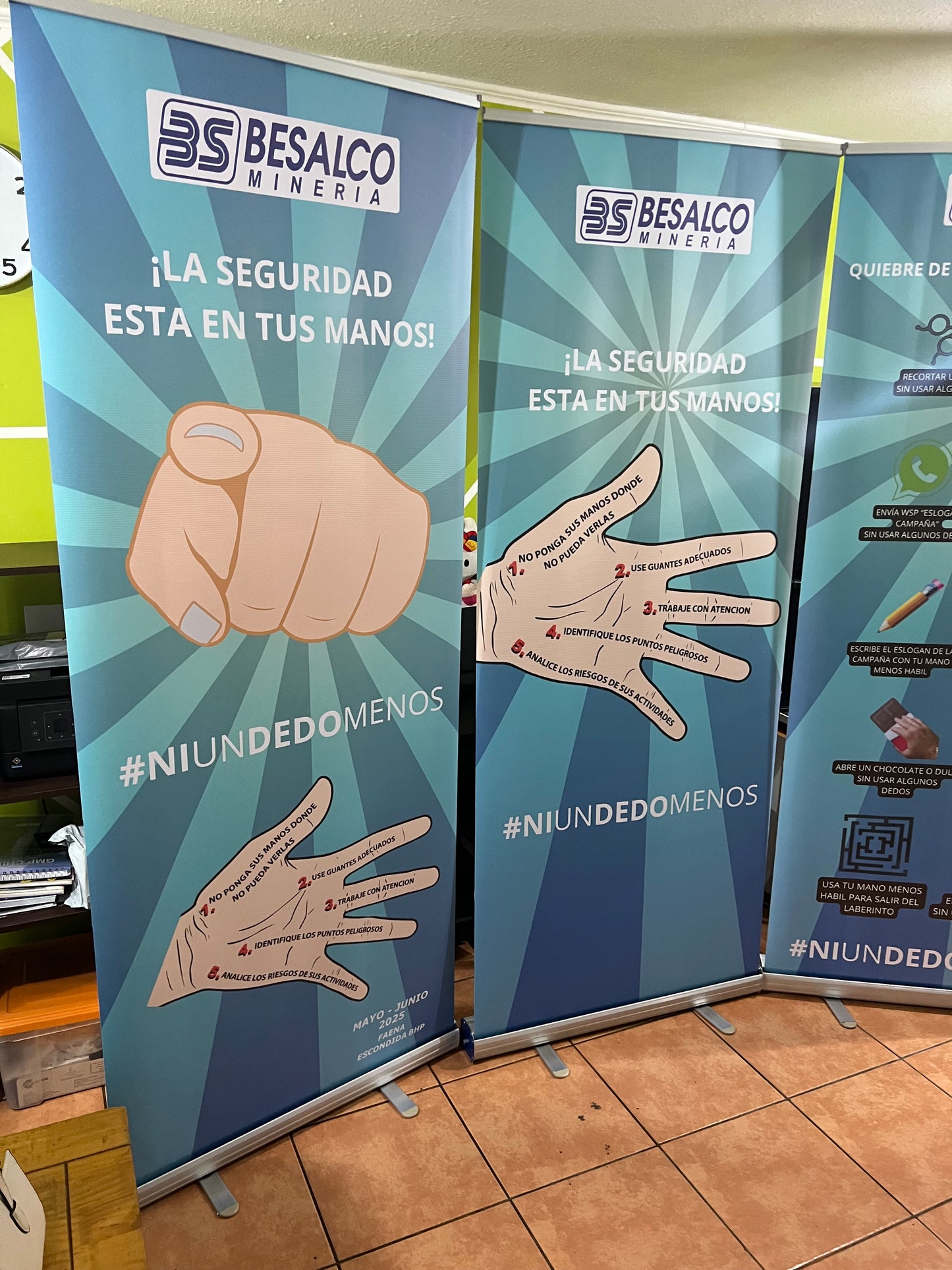 Pendón publicitario