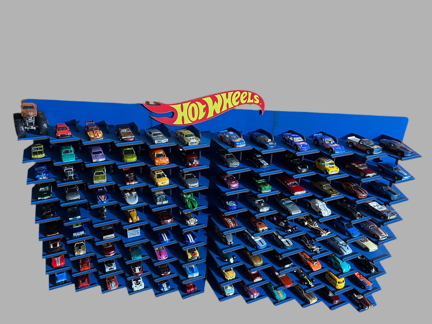 Repisa Hotwheels 108 coches