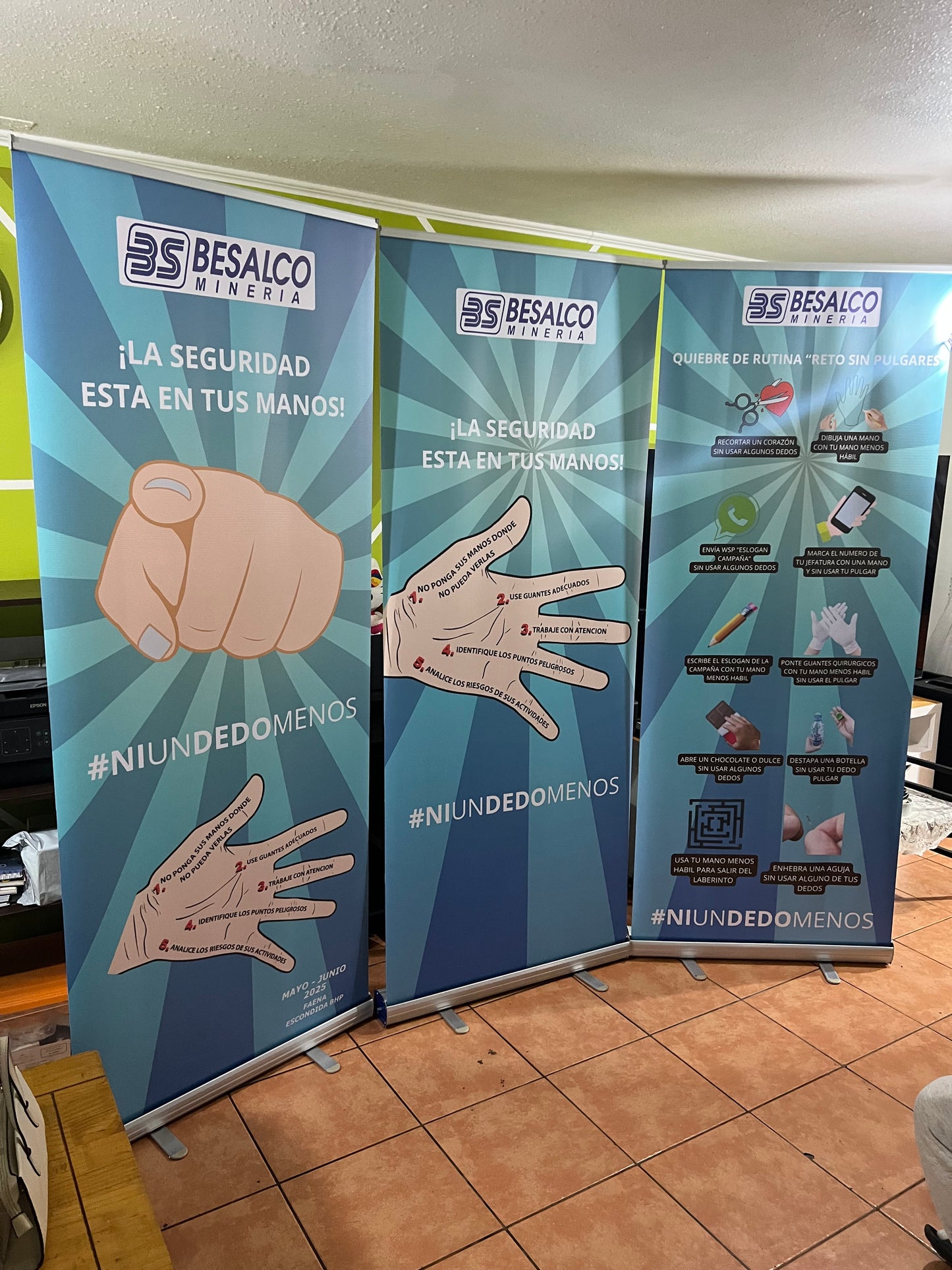 Pendón publicitario