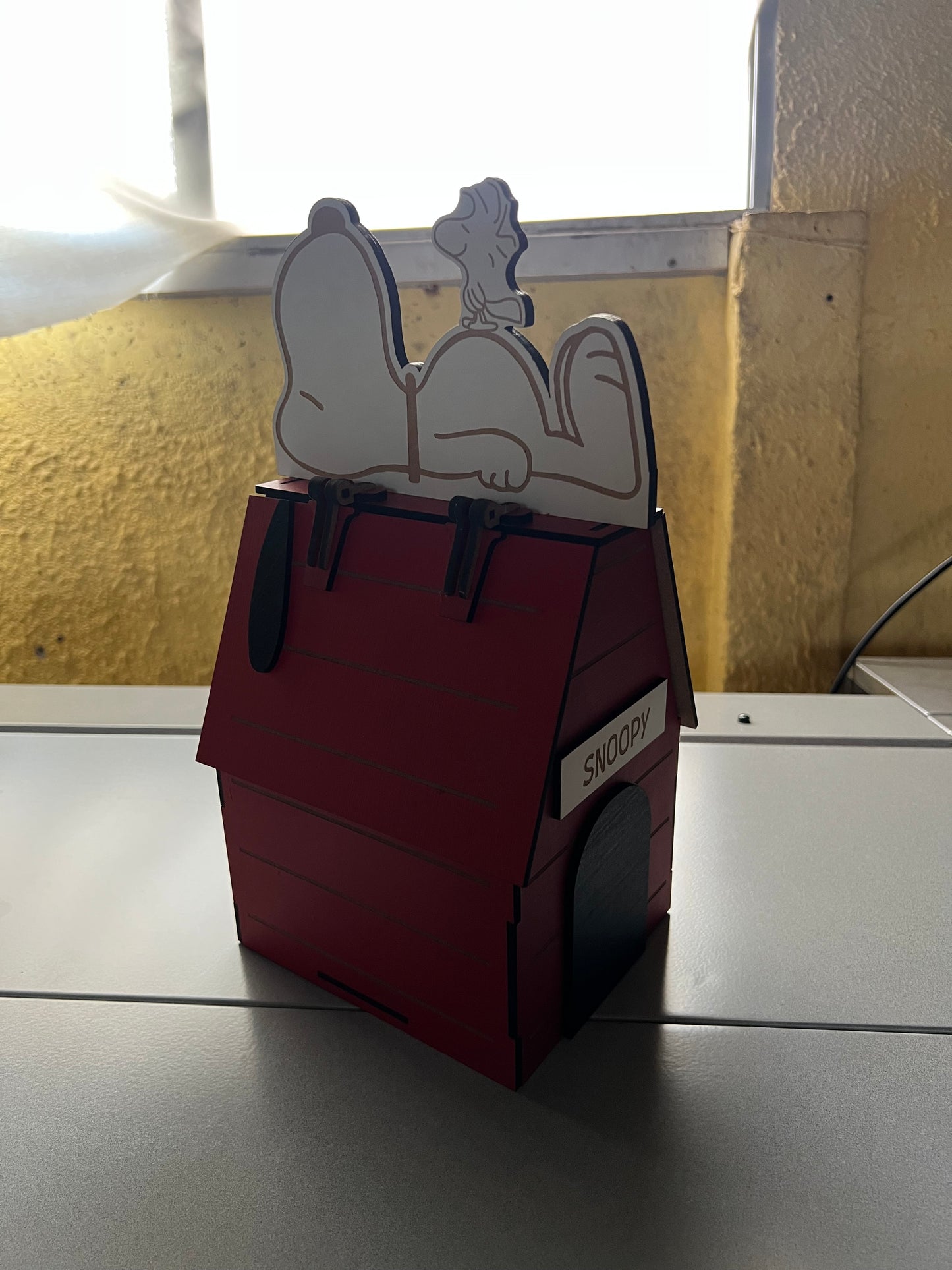 Cajita de Snoopy